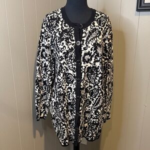 B10 Isaac Mizrahi LIVE! Women’s Large Black and White Button Down Cardigan